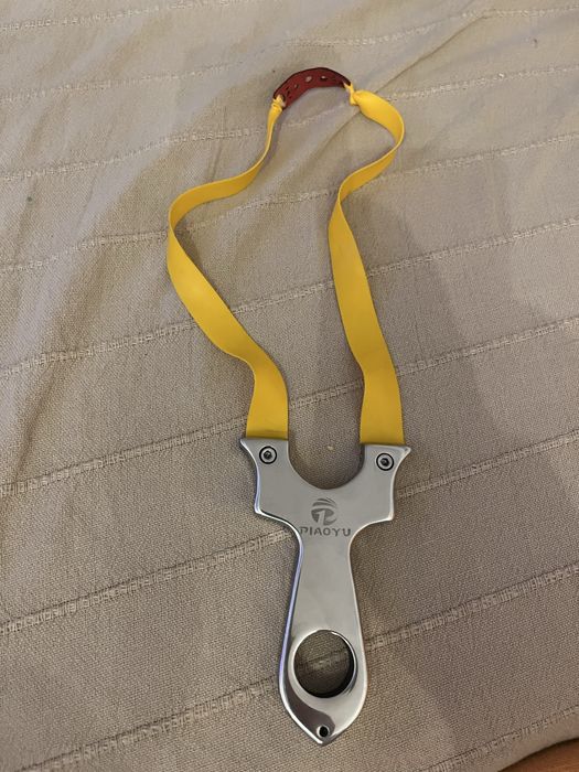 Fisga ultra potente diatamcias ate 100 metros