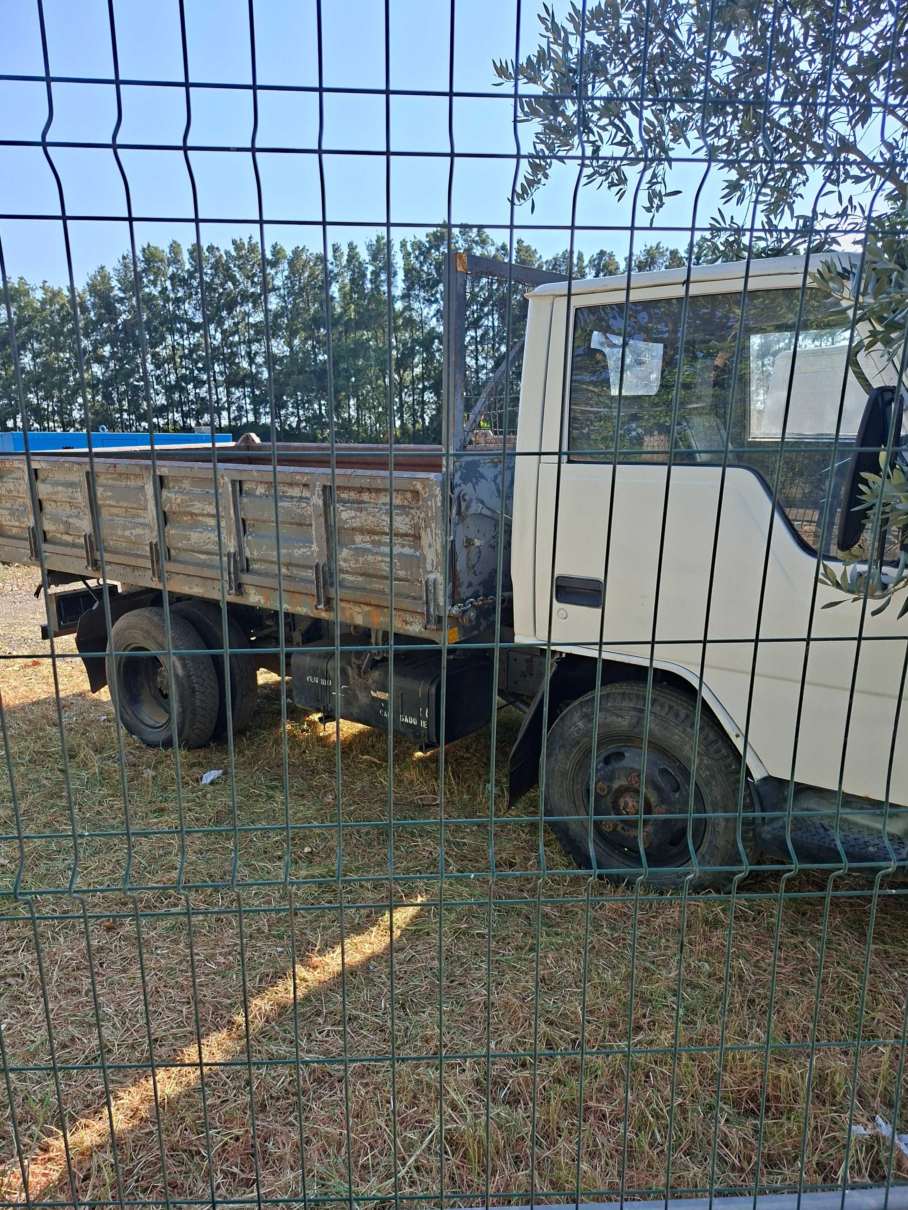 Mitsubishi canter 331