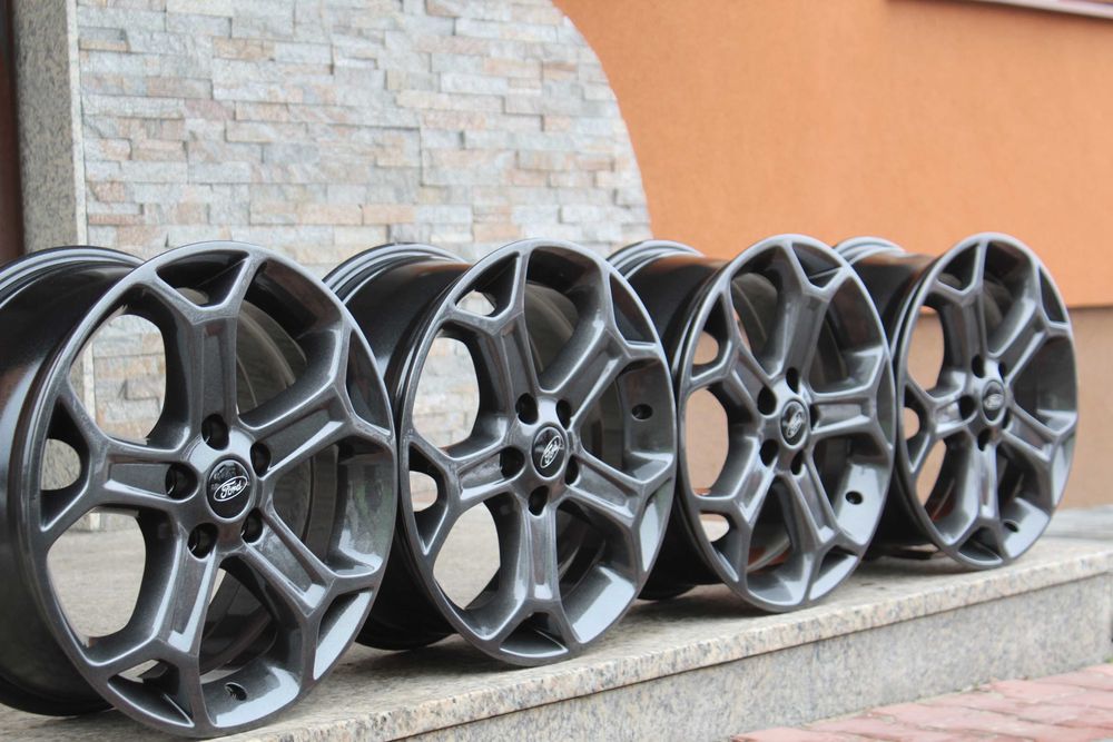 FORD Focus Mk3 Mk4 Kuga Mk1 Mk2 Mk3 Puma VOLVO 5x108 17'' 7,5J ET55