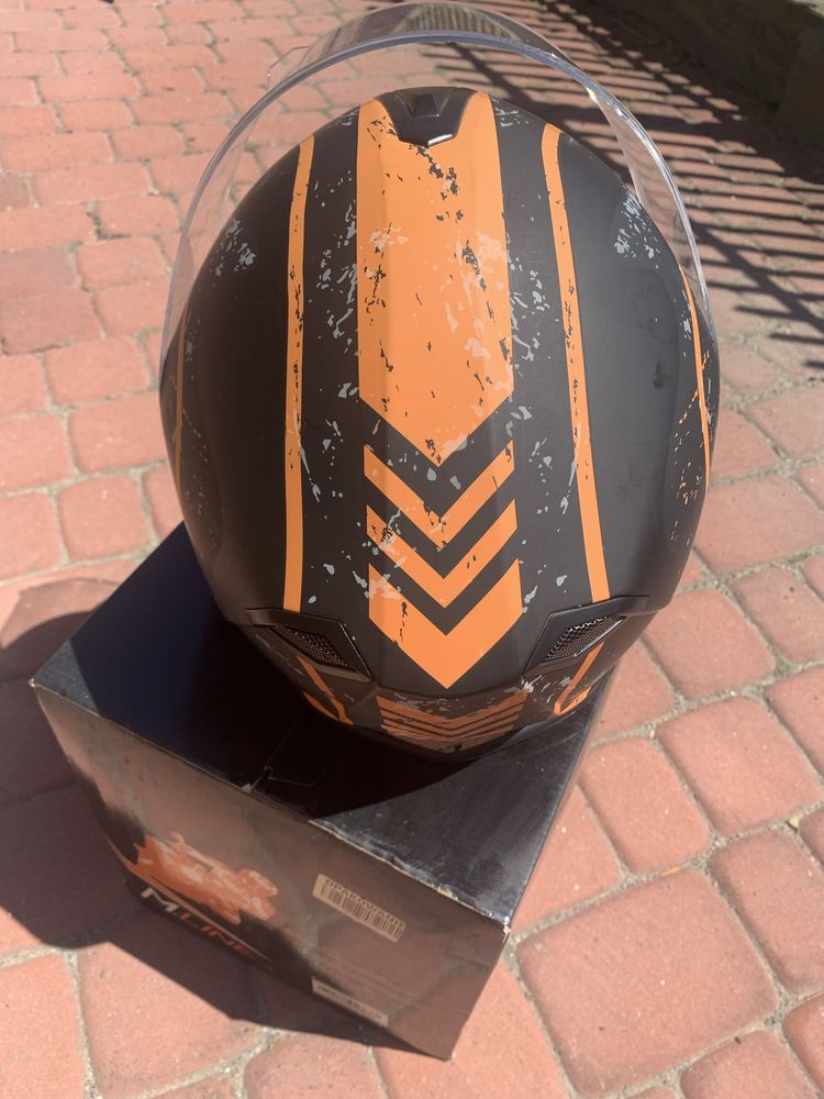 Kask motocyklowy M.Line