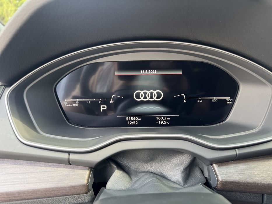 Audi q5 2021 як нова перед максимальна комплектація