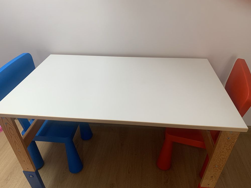 Stoik 60x100 i krzesla ikea dla dzieci