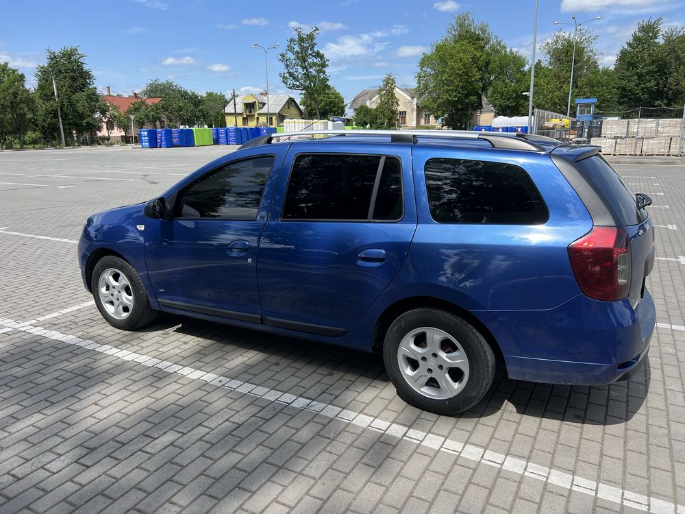 Дача Логан 2014 рік