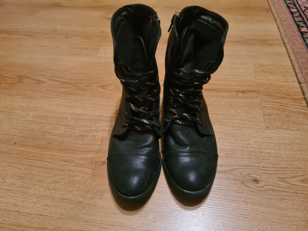 Botki damskie jak nowe