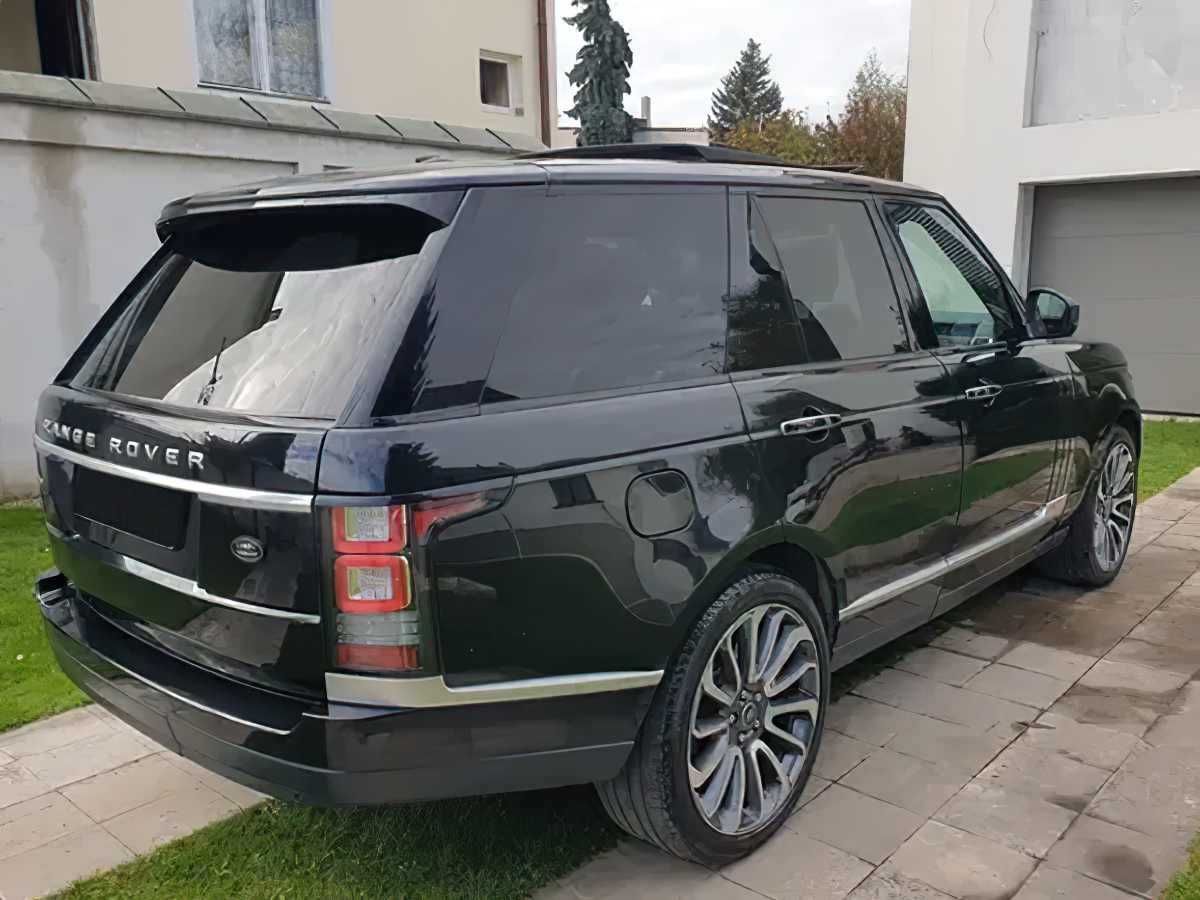 Land Rover Range Rover 4.4SD V8 LWB AB Black