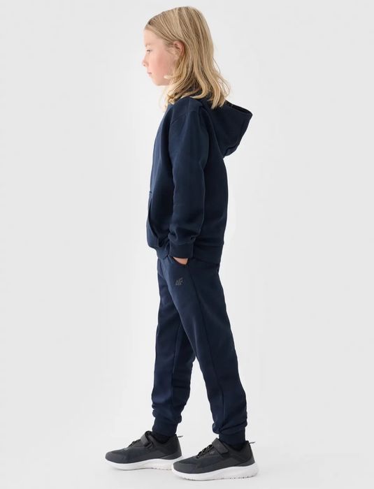 4F spodnie chłopięce 122-164