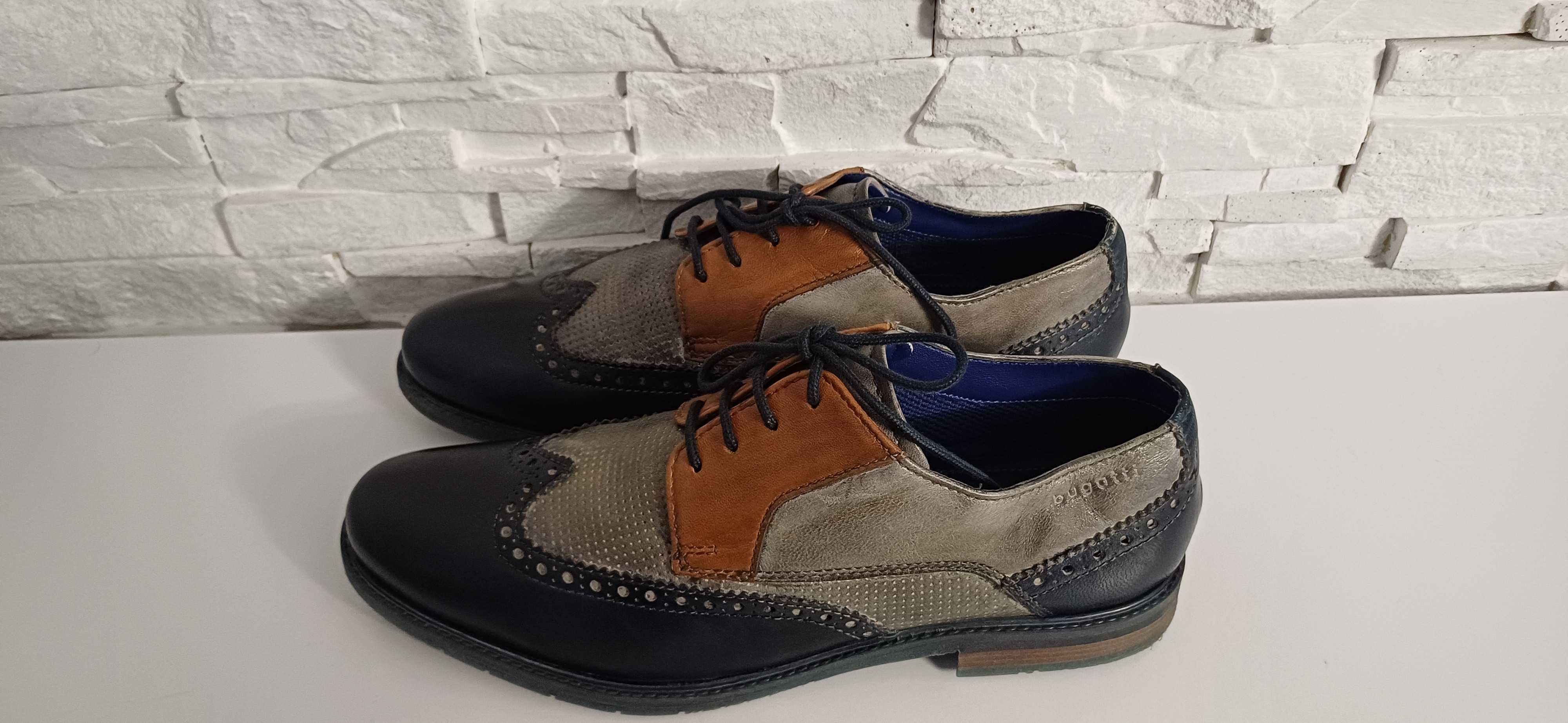 Buty wizytowe BUGATTI roz.46 wkł.30,5 cm.