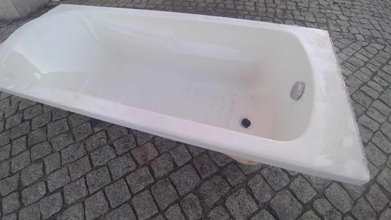 Banheira ERGO RELAX 170x75cm com apoio cabeca