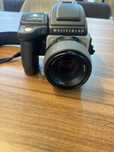 HASSELBLAD H5D-40 + 80/2.8 (40MP)