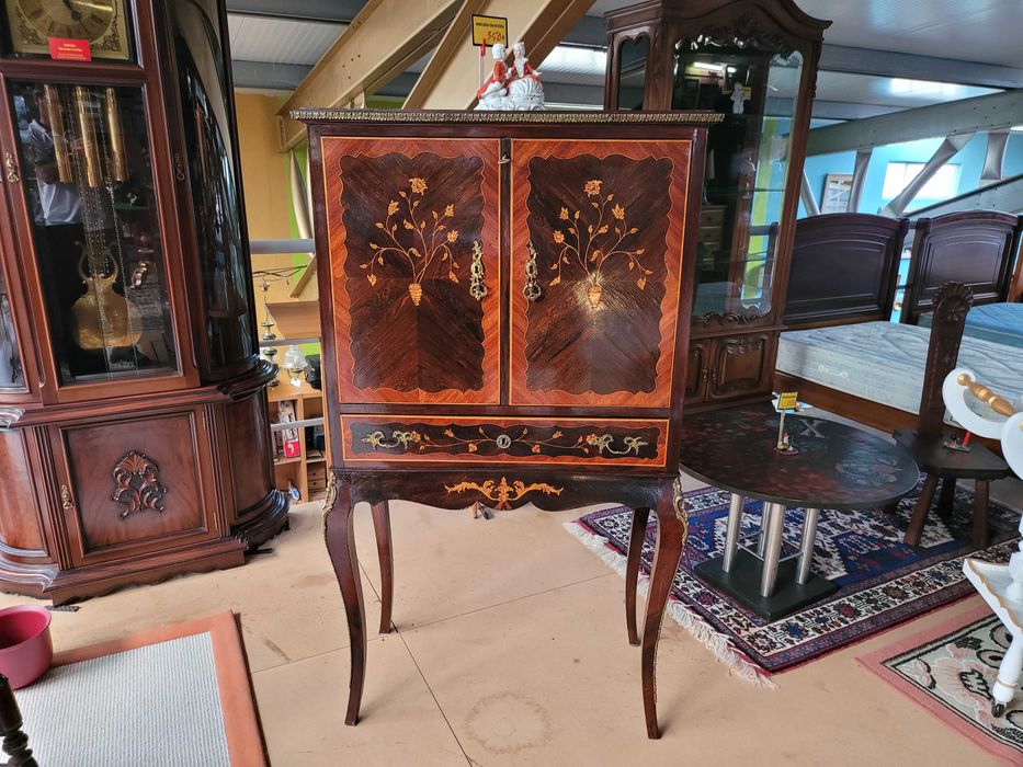 Móvel bar antigo - Muito bom estado geral