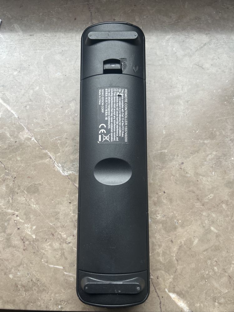 Pilot epson projektor EH-TW inne