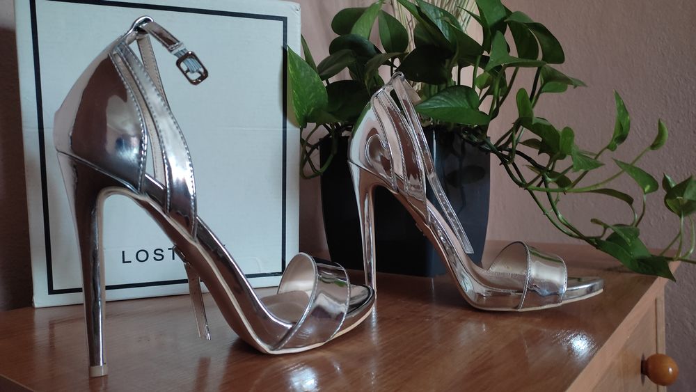 Срібні босоніжки Lost Ink