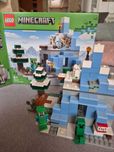 Lego Minecraft Śnieżne szczyty