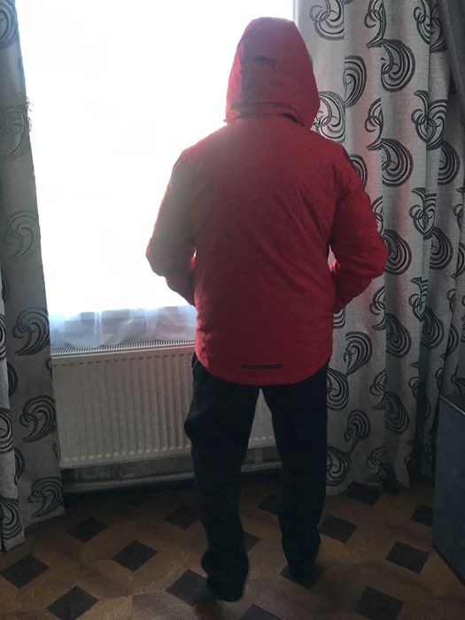 Продам термокуртку. Розмір XL. 52-54 розмір. Вишлю наложкою. Нова.