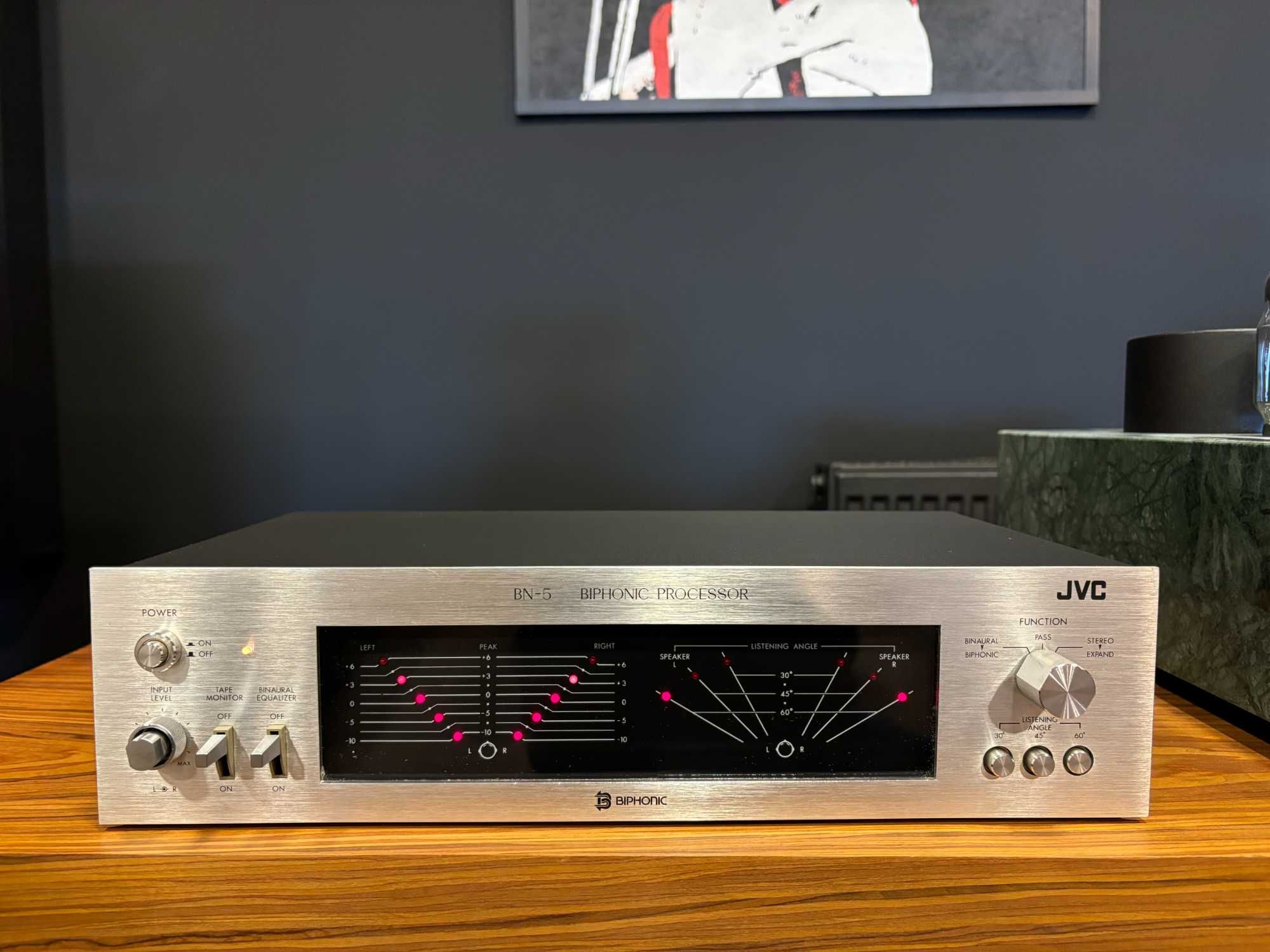 JVC BN-5 - procesor binauralny - (biphonic)