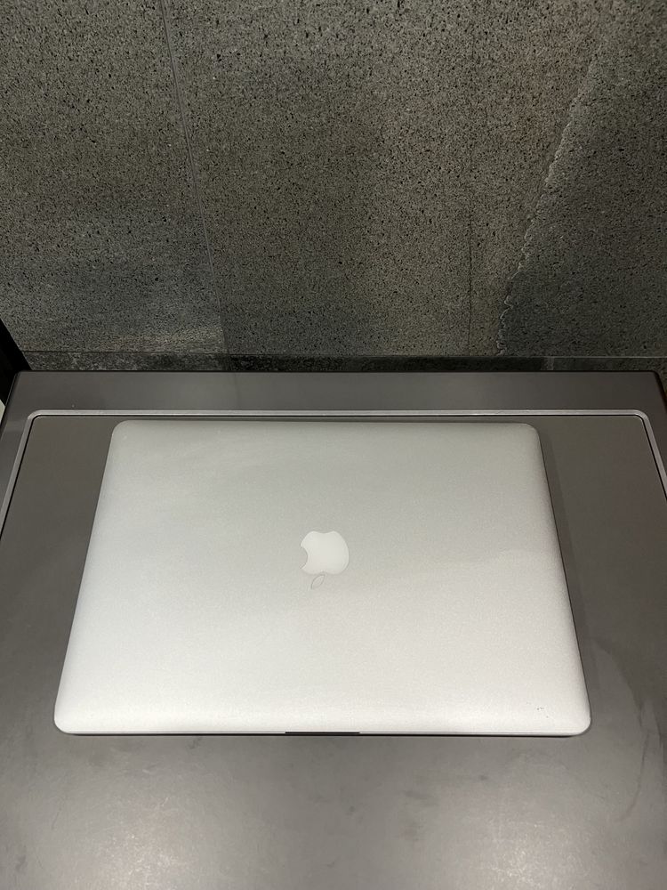 MacBook Pro 15 2015 i7, 16gb, ssd 256gb (33)