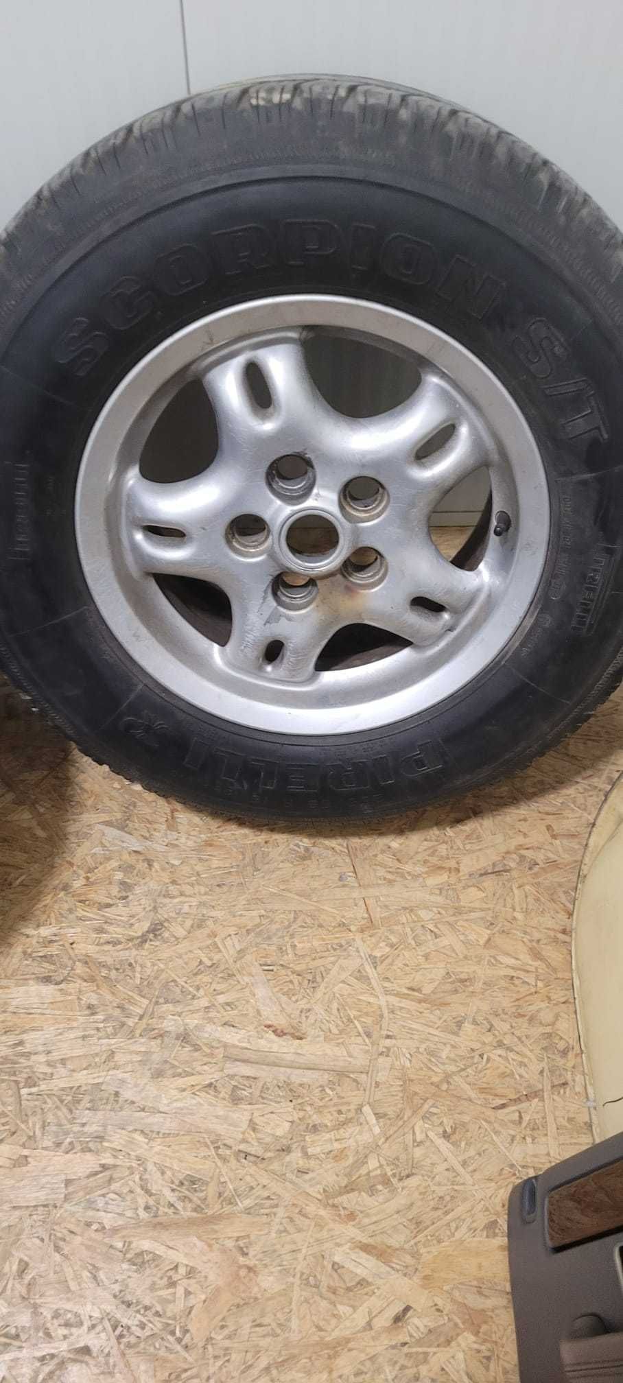 Range Rover P38 - 4 Jantes + 4 Pneus 255/65/16
