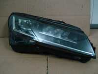 Reflektor led Skoda Superb