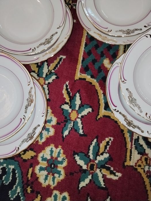 Продам нові тарілки глибокі великі