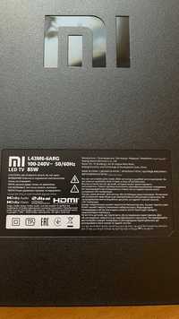 Телевизор Xiaomi MI TV P1 43" L43M6-6ARG на деталі