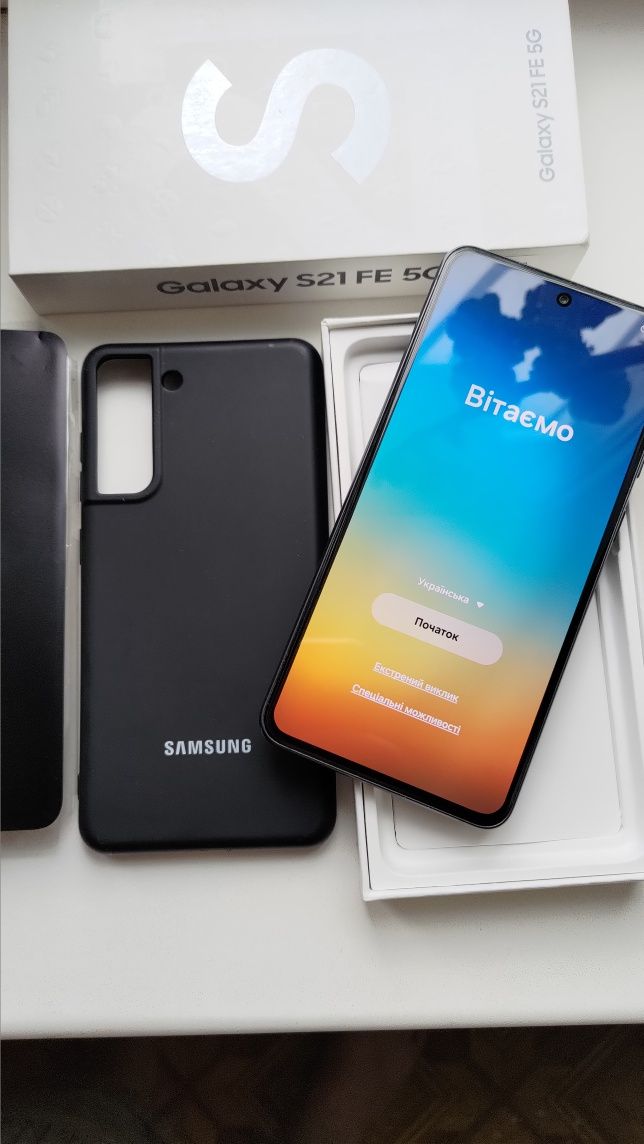 Samsung S21 Fe 6/128 офіційний без вигорань Snap 888