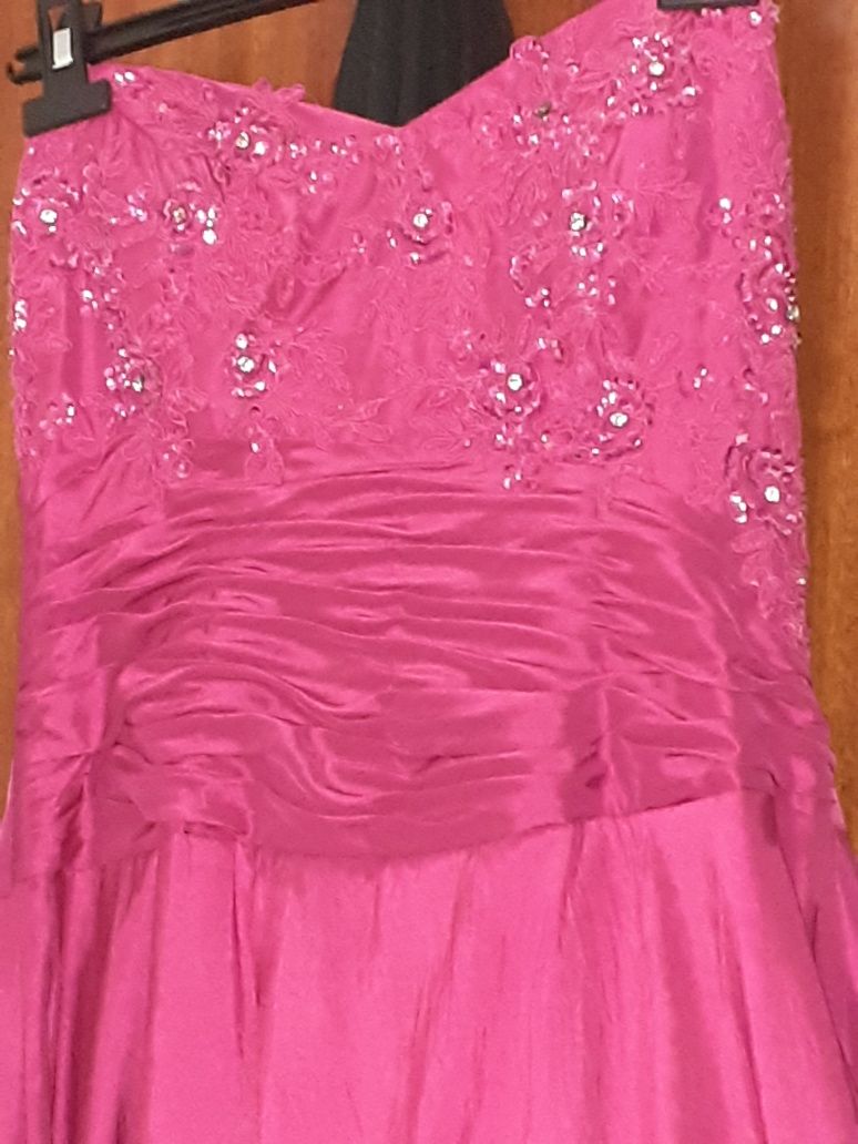 Vestido rosa choque cerimonia