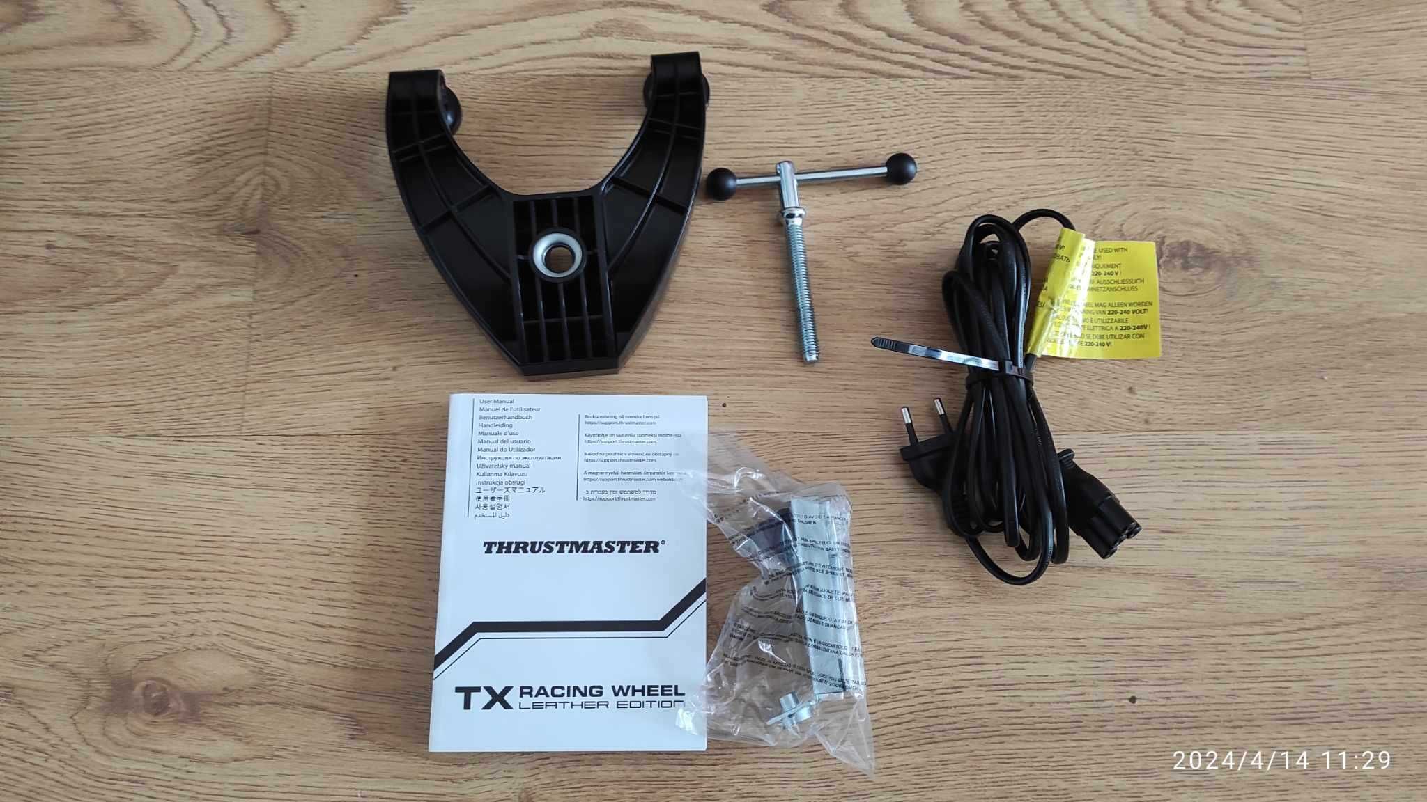kierownica Thrustmaster TX Racing Wheel Leather Edition + pedały