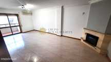 Apartamento T3+1 com Garagem e Arrumos -  Rio Tinto