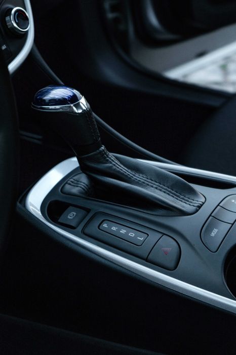 АВТО Chevrolet Volt 2016