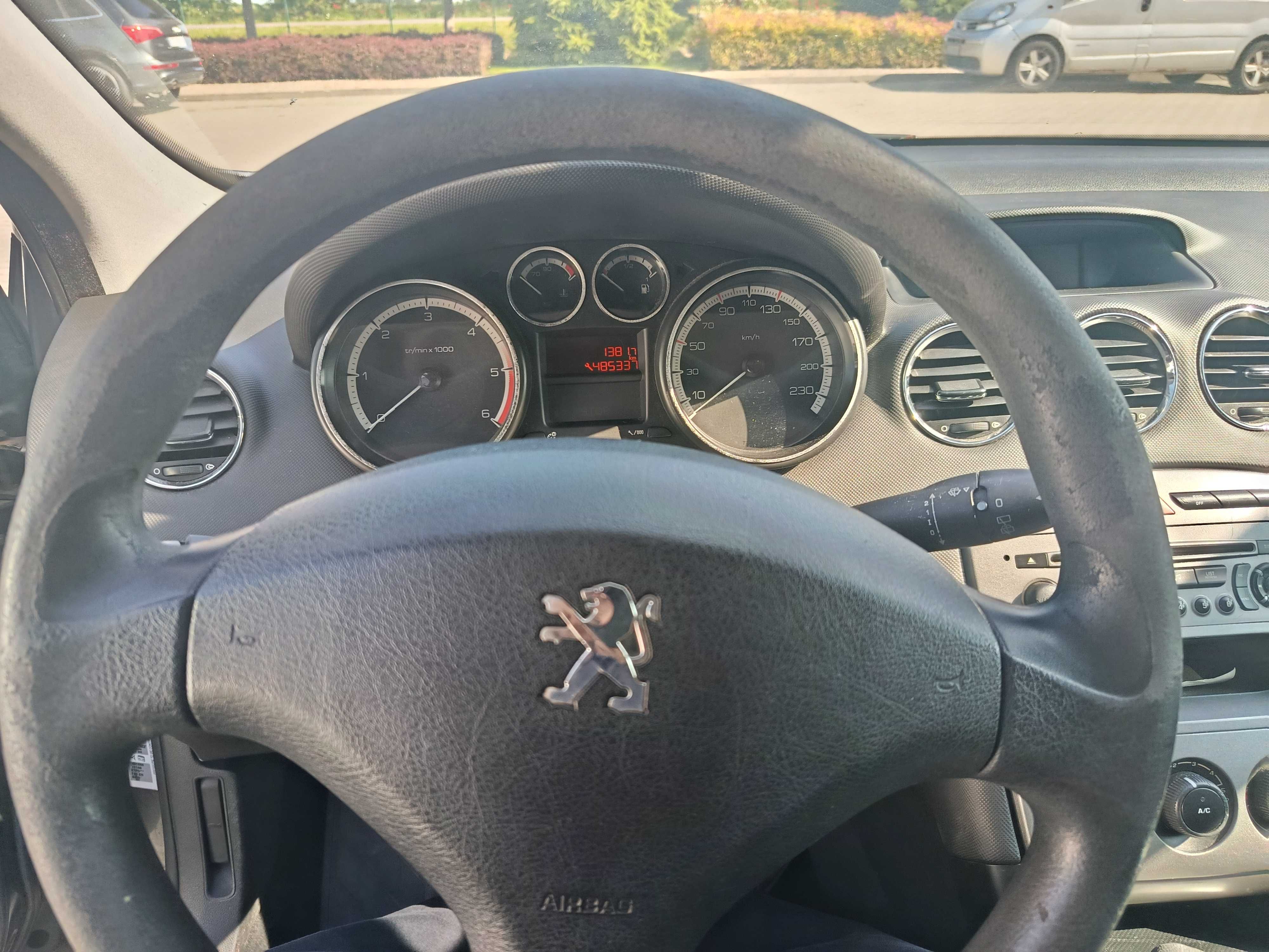 Peugeot 308 1,6 HDI 2011 r.