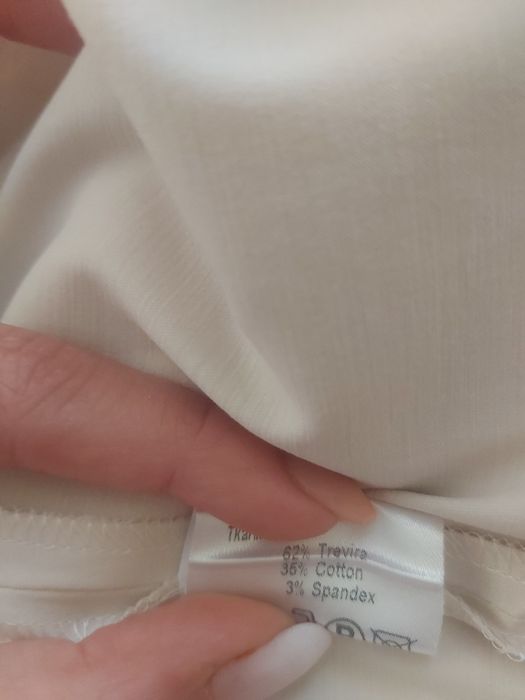 Kremowy top Modesta L