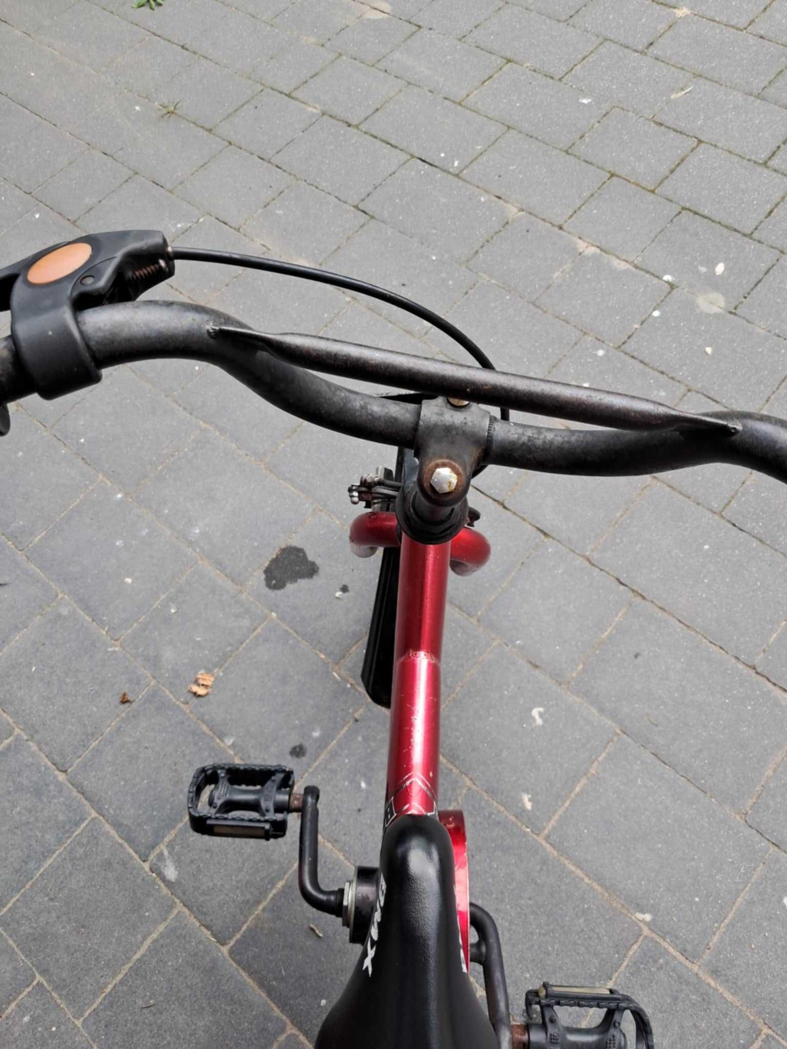 Rowerek dla dzieci BMX czerwono-czarny do nauki 12