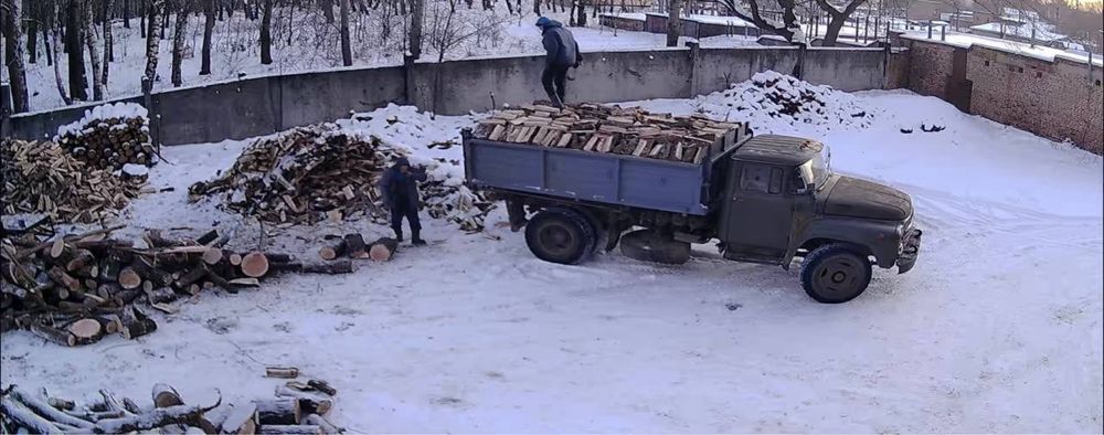 Дрова колоті дуб акація береза сосна вільха рекомендоване вам