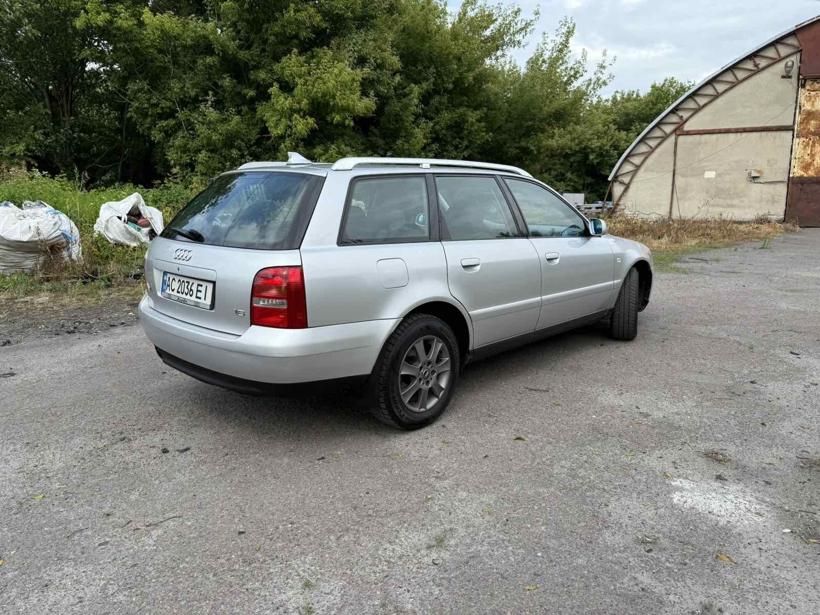 Audi A4 B5 1.6 ГАЗ Бензин Ідеальний стан