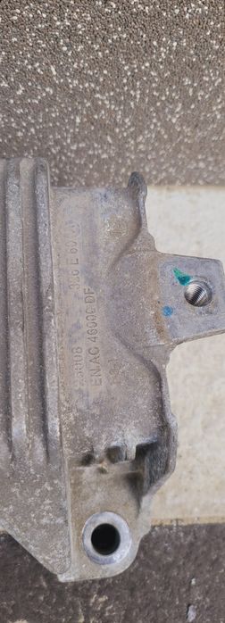 Подушка акпп Mercedes