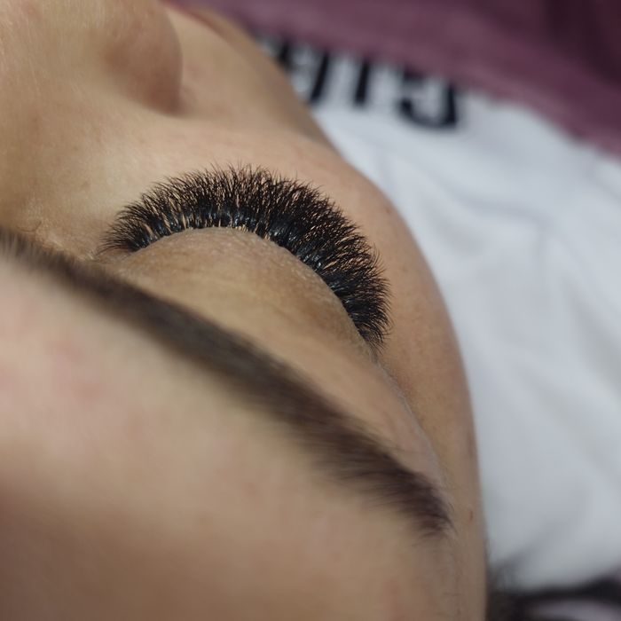 Przedłużanie Rzęs, Paznokcie Akrylowe, Manicure hybrydowy, Pedicure