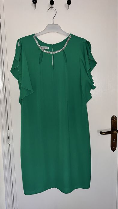Vestido verde senhora