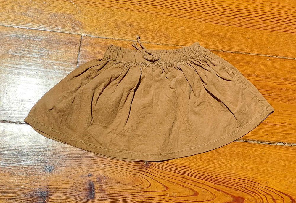 Saia castanha camel Zara 4 anos