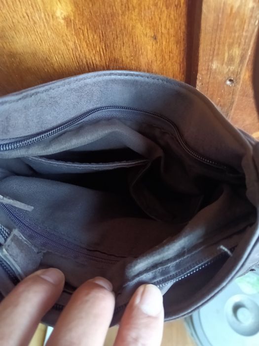 Кожаная сумка на плечо