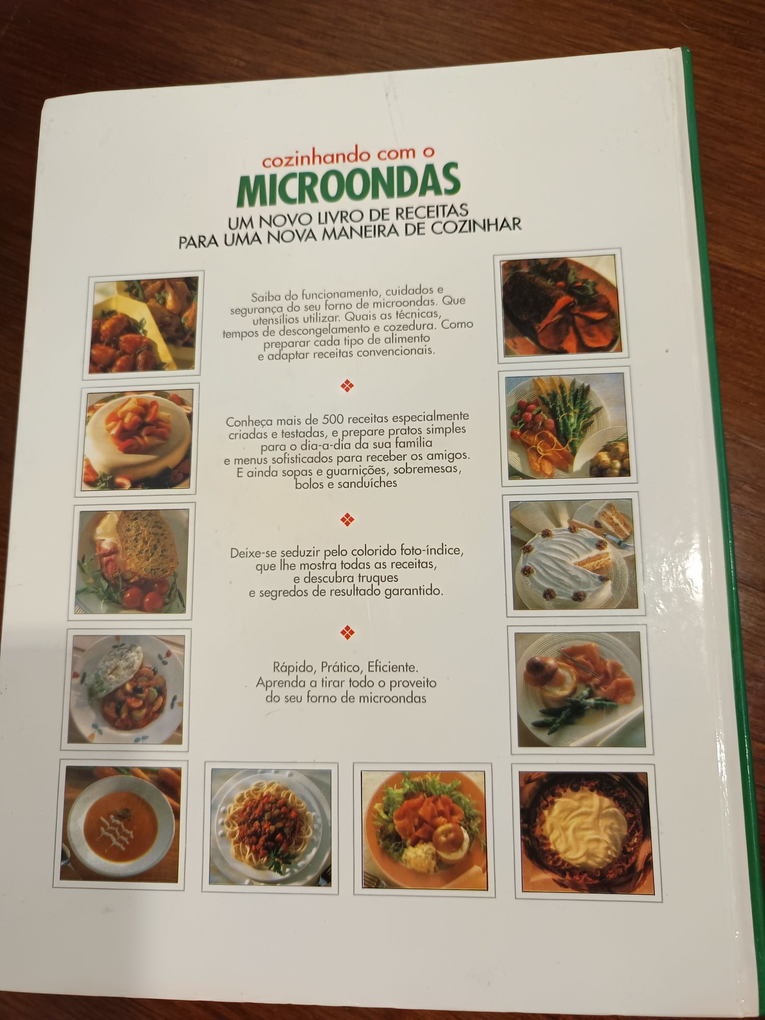 Livro sobre cozinha de microondas