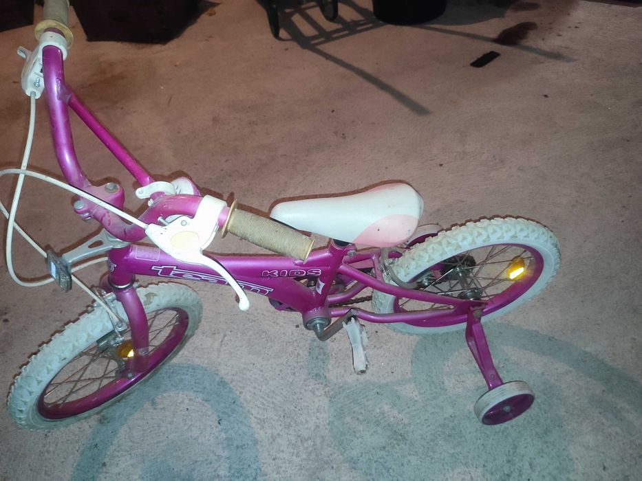 Bicicleta menina