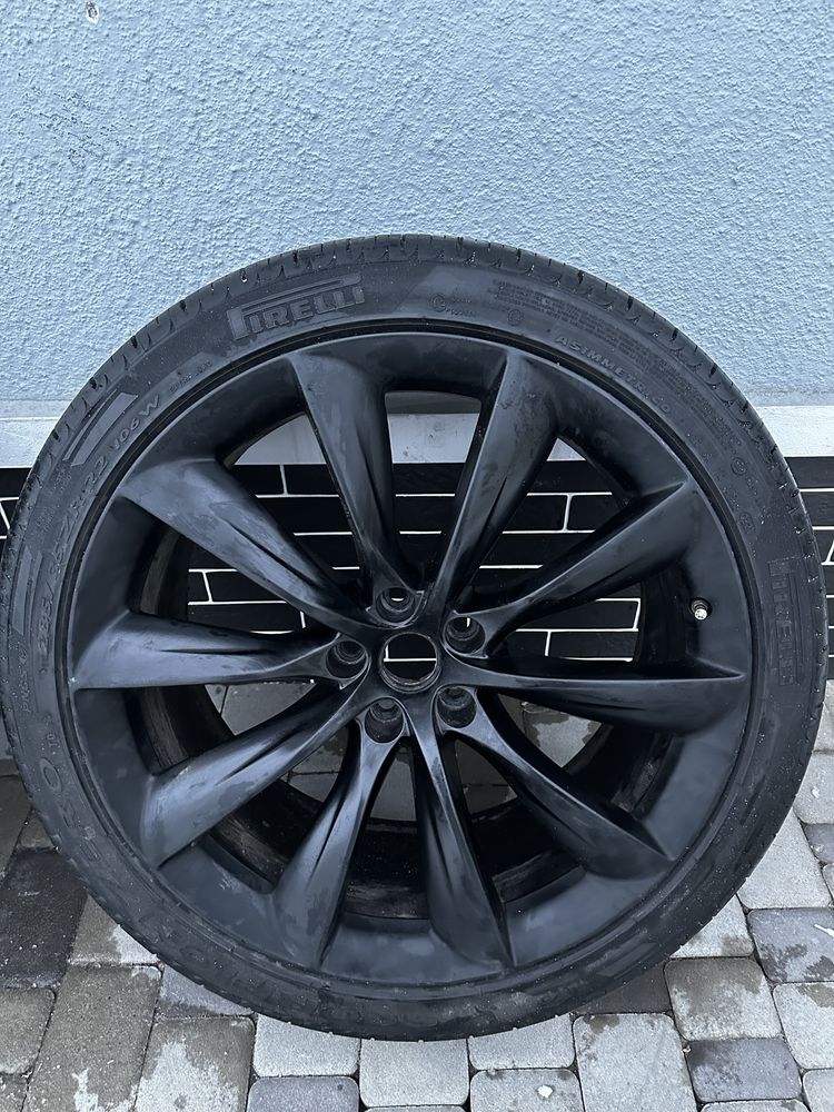 Продам диски Tesla X 22