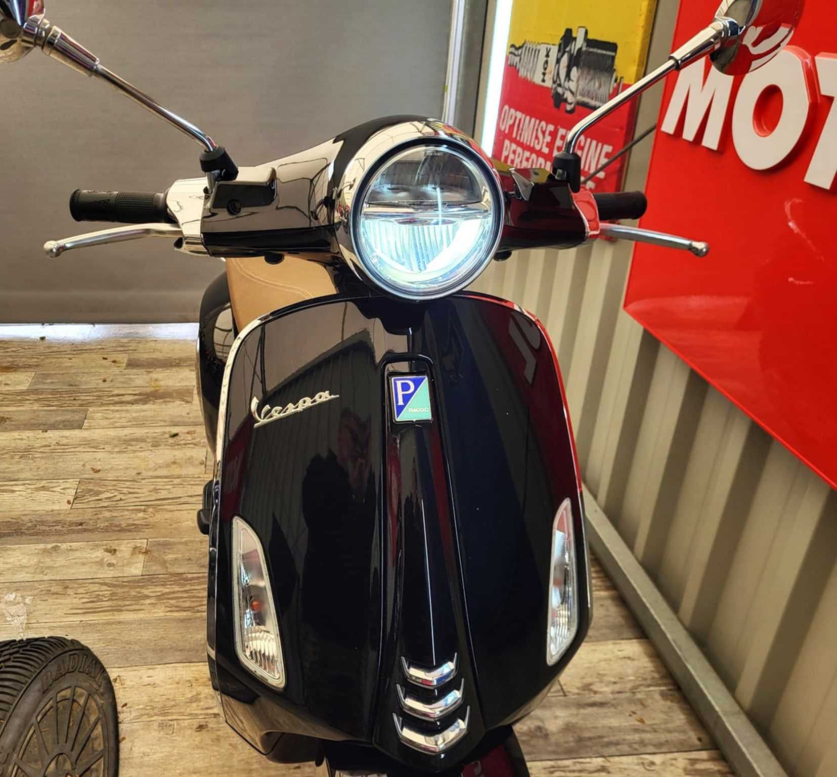 Vespa Piaggio Primavera 50ccm z Austrii RATY