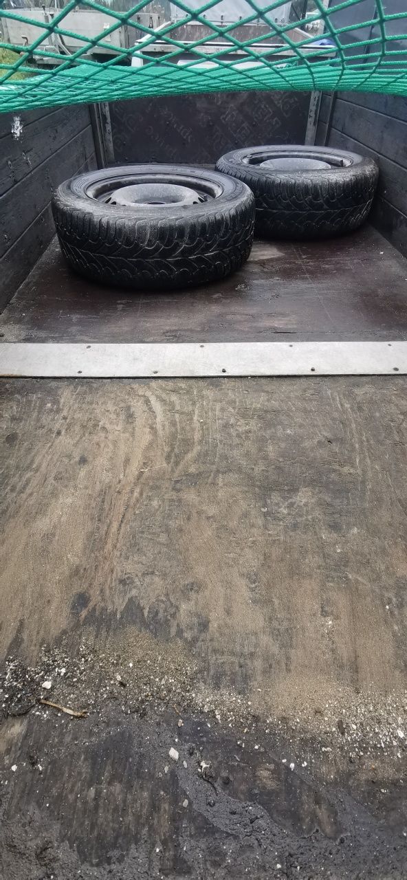Przyczepka samochodowa 1300kg, 3m x 1,3m, na kat B