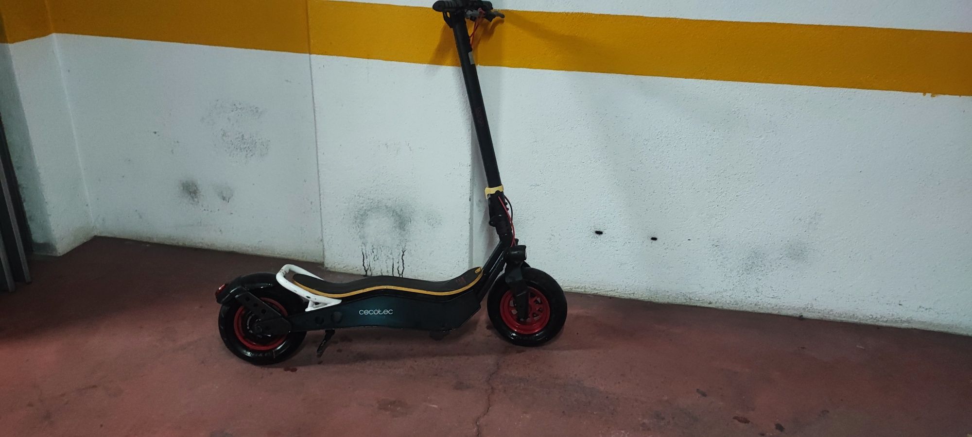Vendo trotinete Cecotec Bongo z