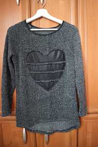 Bluzka/sweterek dziewczęcy z sercem rozmiar 158