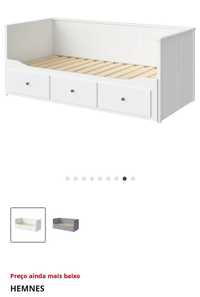 Cama Hemnes IKEA com colchão