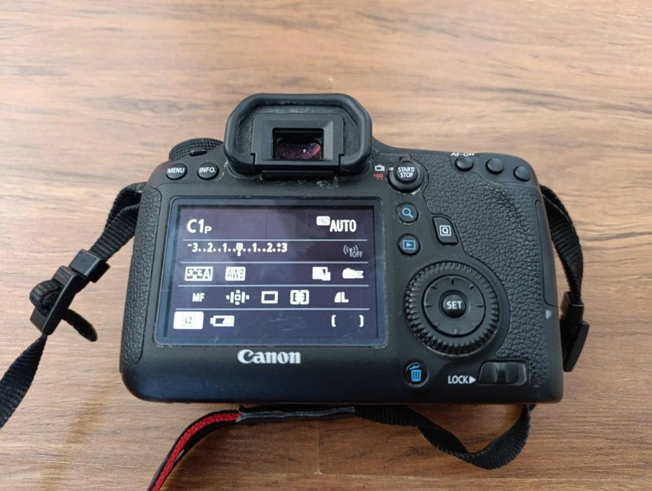 Canon EOS 6D  body + akcesoria