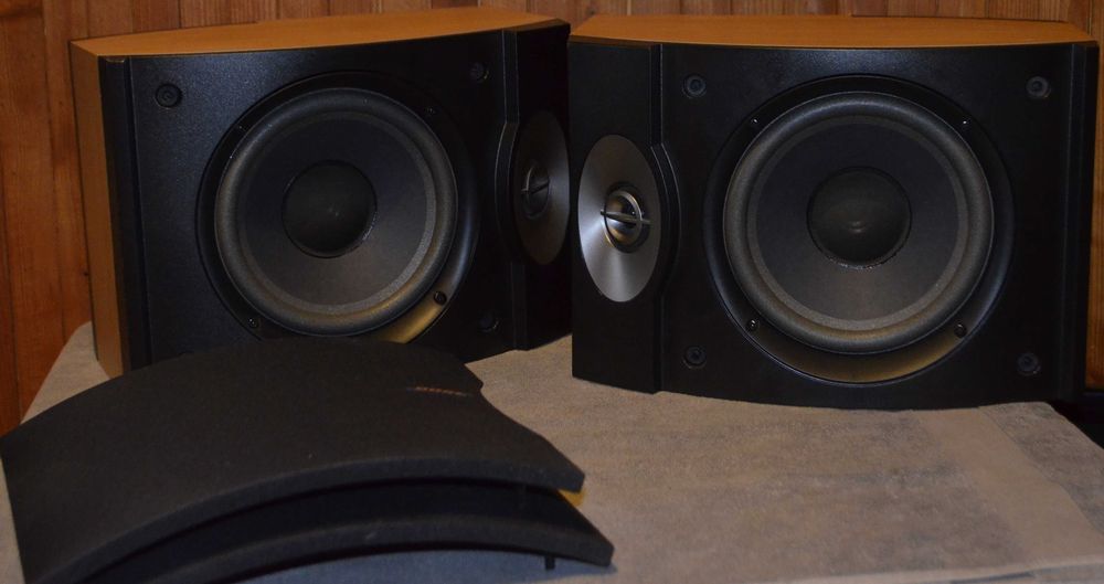 Bose 301 V Series  kolumny głośniki monitory jak Nowe!