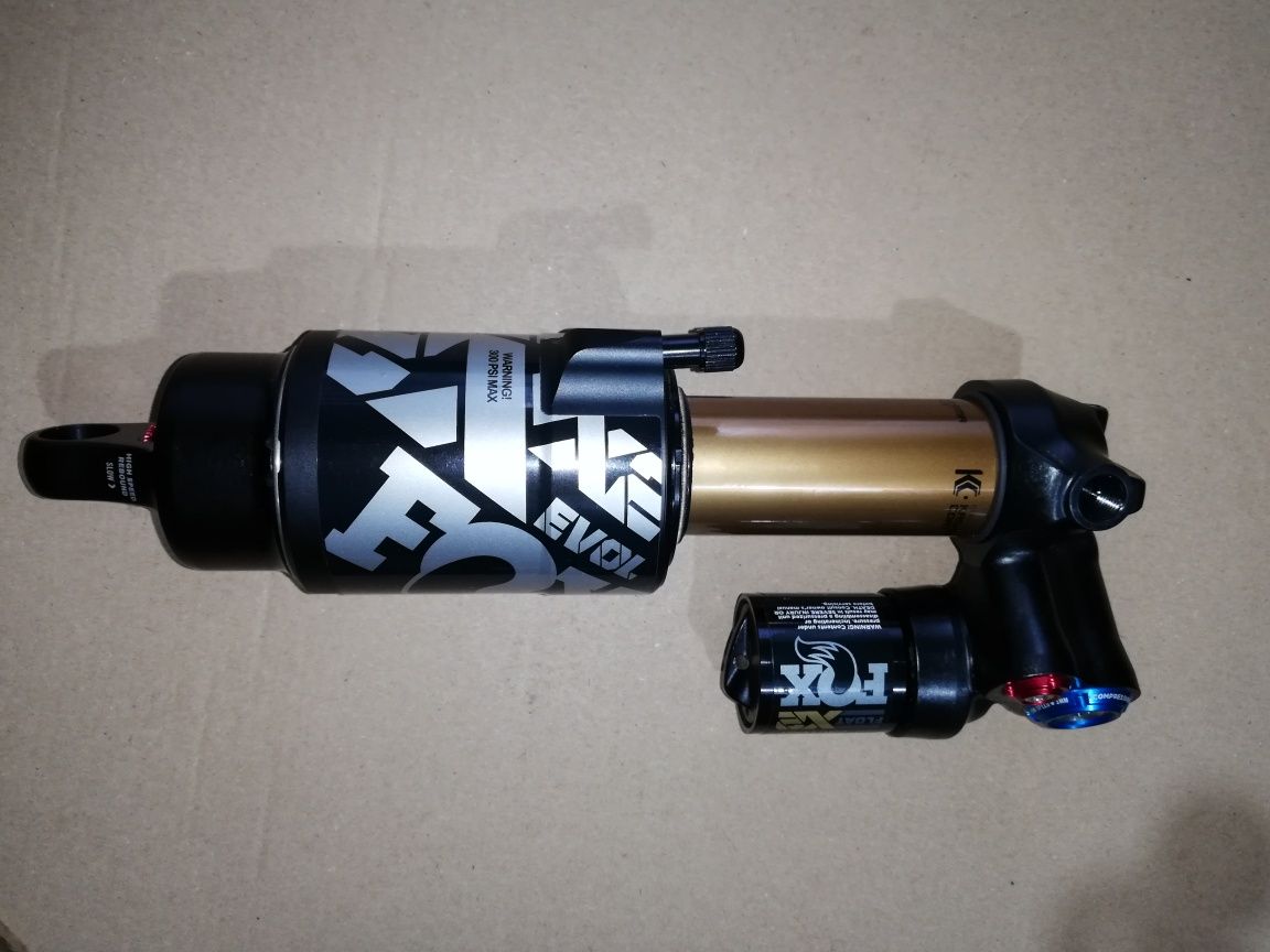 Fox Float X2 205x65